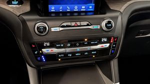 Ford Explorer bild 21