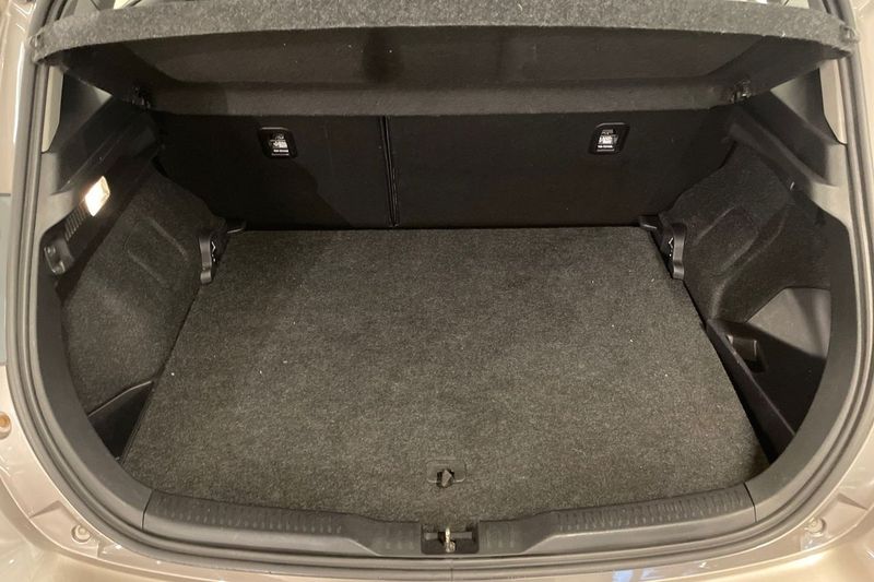 Toyota Auris bild 8