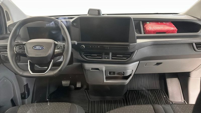 Ford Custom bild 4