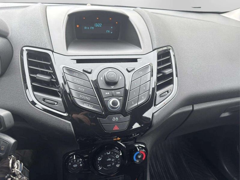Ford Fiesta bild 12