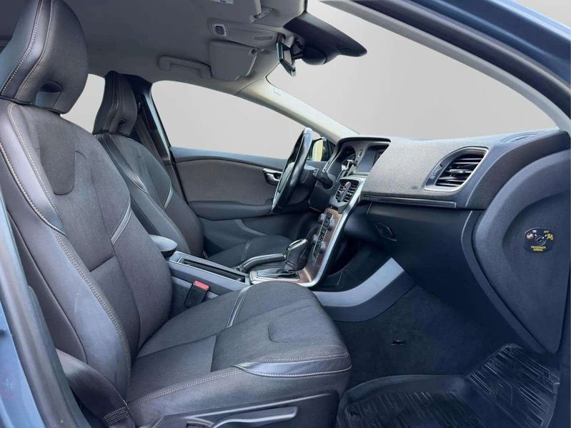 Volvo V40 bild 18