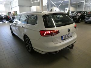 Volkswagen Passat bild 6