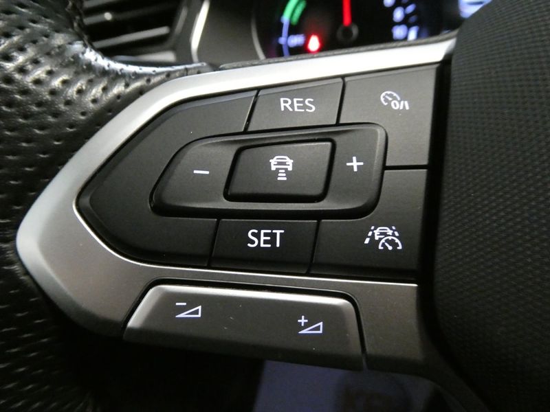 Volkswagen Passat bild 20
