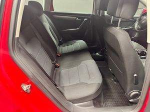 Volkswagen Passat bild 8