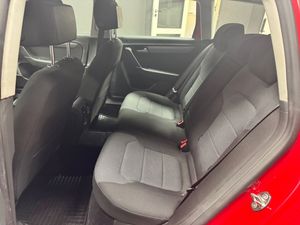 Volkswagen Passat bild 10