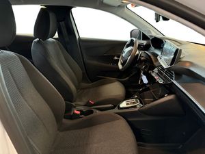 Peugeot 208 bild 9