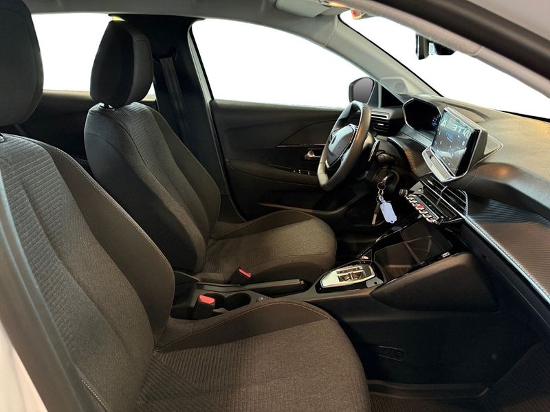 Peugeot 208 bild 9