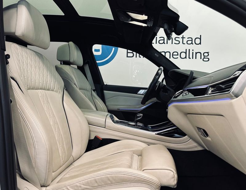 BMW X7 bild 12