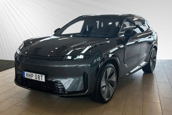 Lynk & Co 08 More PHEV 360Kam H/K Pano KAMPANJ PRIVATLEASING - 2025