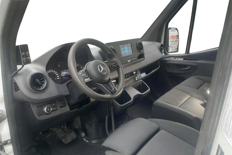 Mercedes Sprinter bild 6
