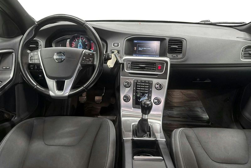 Volvo V60 bild 6