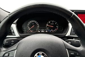 BMW 320 bild 10