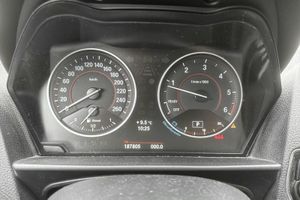 BMW 120 bild 11