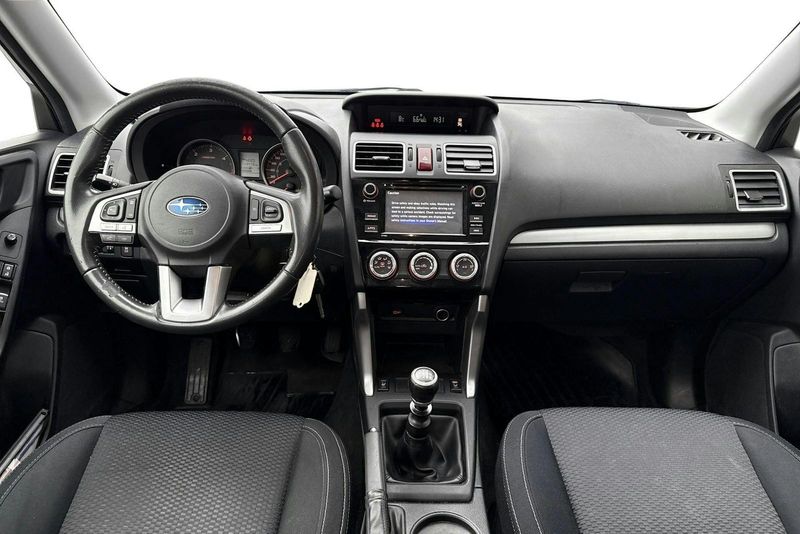 Subaru Forester bild 6