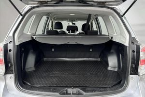 Subaru Forester bild 9
