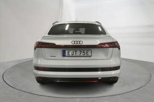 Audi e-tron bild 5