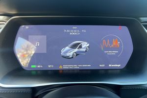 Tesla Model S bild 13