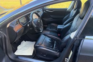 Tesla Model S bild 11