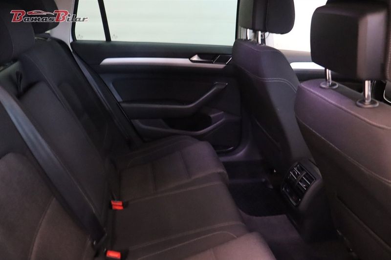Volkswagen Passat bild 15