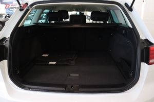 Volkswagen Passat bild 18