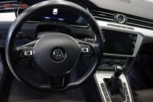 Volkswagen Passat bild 10