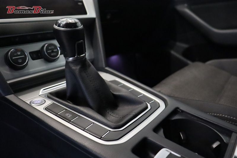 Volkswagen Passat bild 11