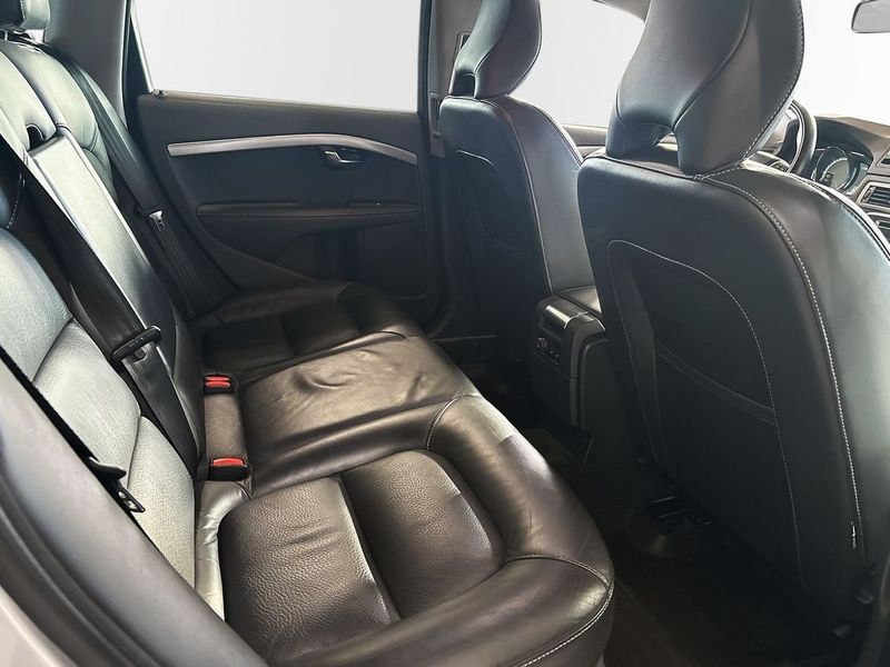 Volvo V70 bild 8