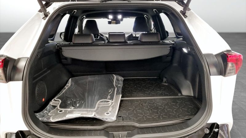 Toyota RAV4 bild 10