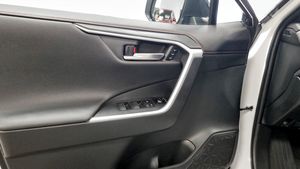 Toyota RAV4 bild 11