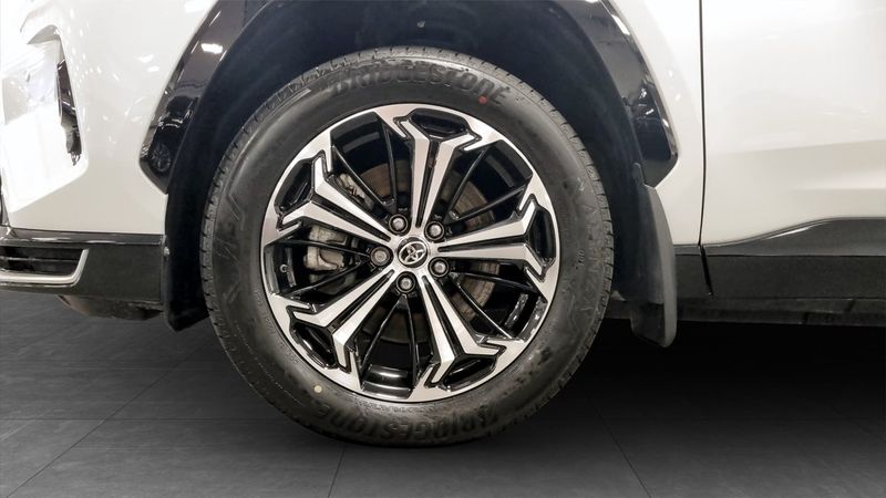 Toyota RAV4 bild 9