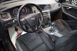 Volvo V60 bild 6