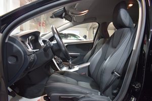Volvo V60 bild 7