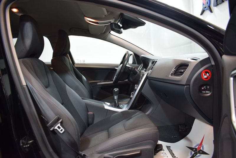 Volvo V60 bild 9