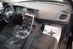Volvo V60 bild 8