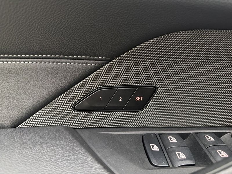 BMW i4 bild 34