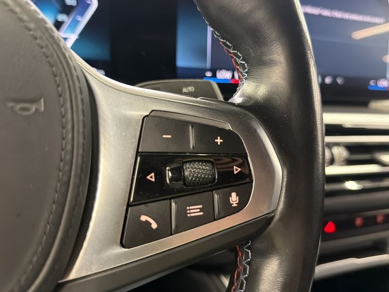 BMW i4 bild 37