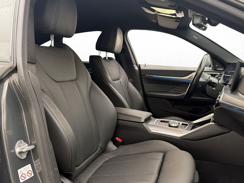 BMW i4 bild 14