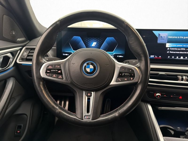 BMW i4 bild 36