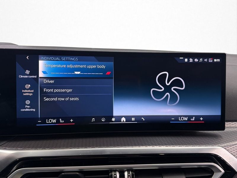 BMW i4 bild 21