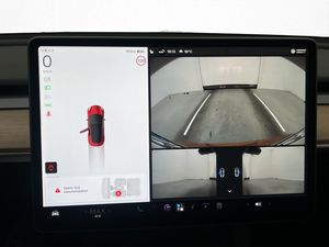 Tesla Model 3 bild 18