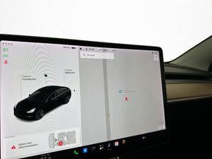 Tesla Model 3 bild 24