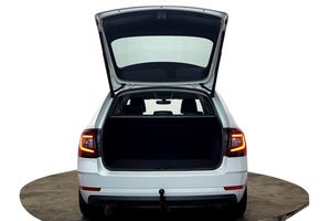 Skoda Octavia bild 8