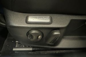 Volkswagen Passat bild 16