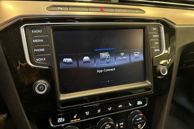 Volkswagen Passat bild 22