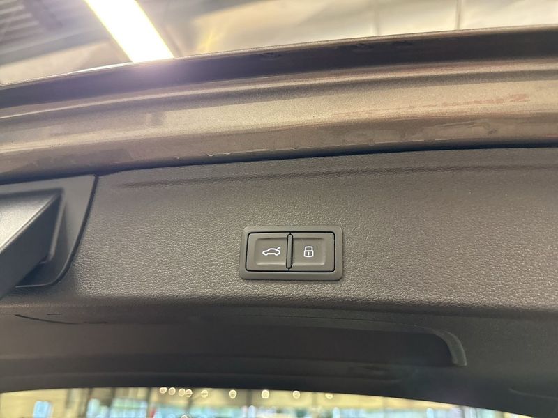 Audi A4 bild 25