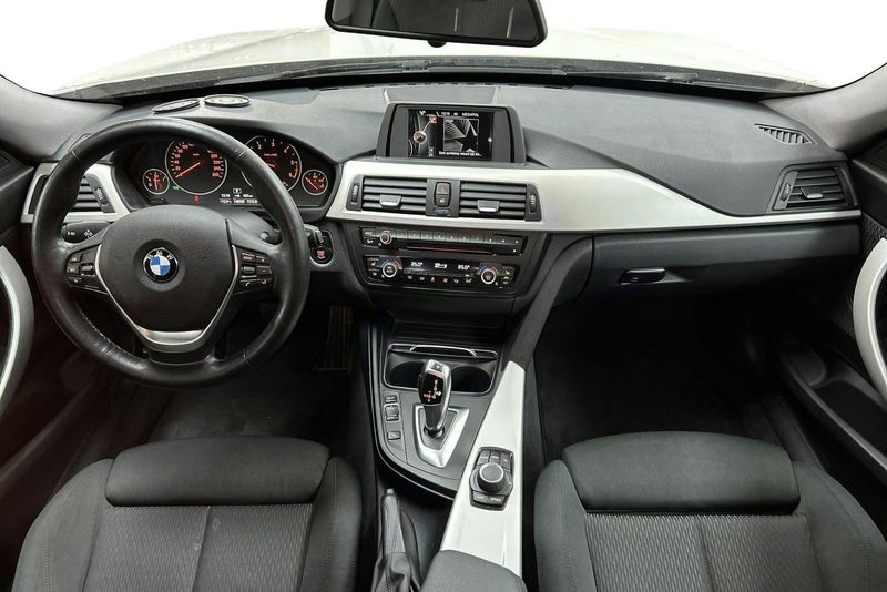 BMW 320 bild 6