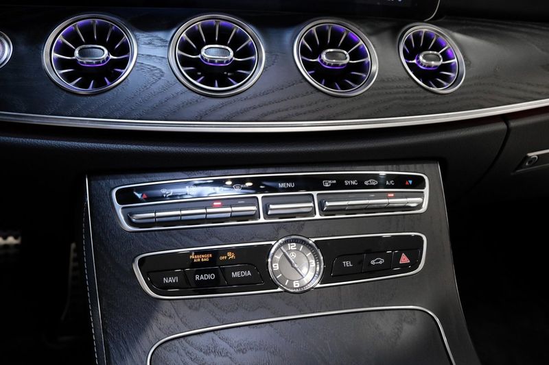 Mercedes E450 bild 24
