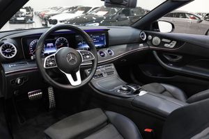 Mercedes E450 bild 15