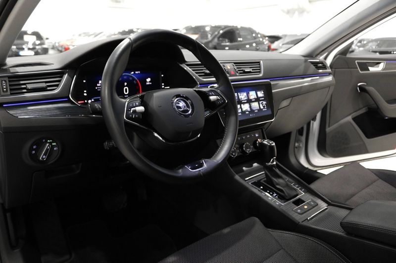 Skoda Superb bild 9