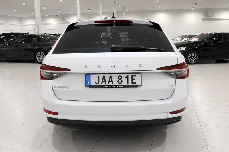 Skoda Superb bild 4